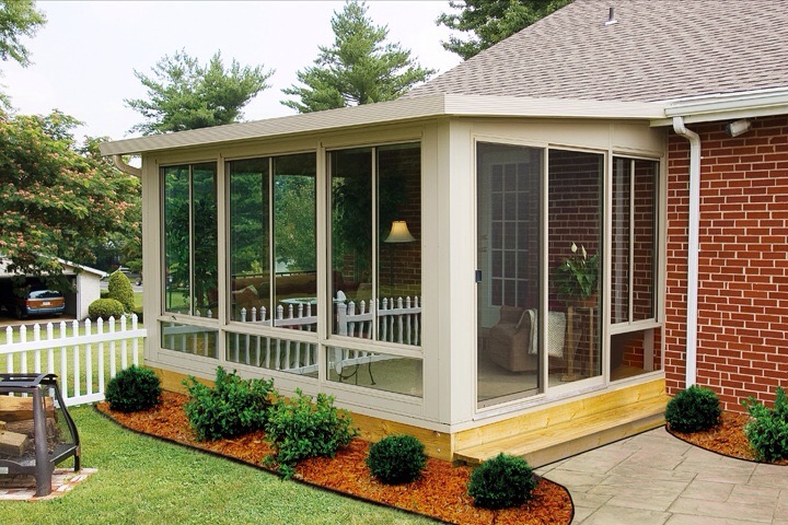 Studio Sunroom 19