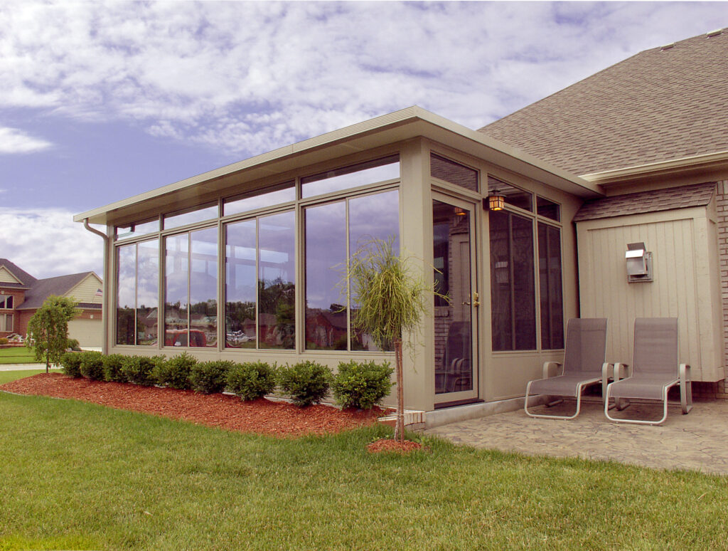 Studio Sunroom 27
