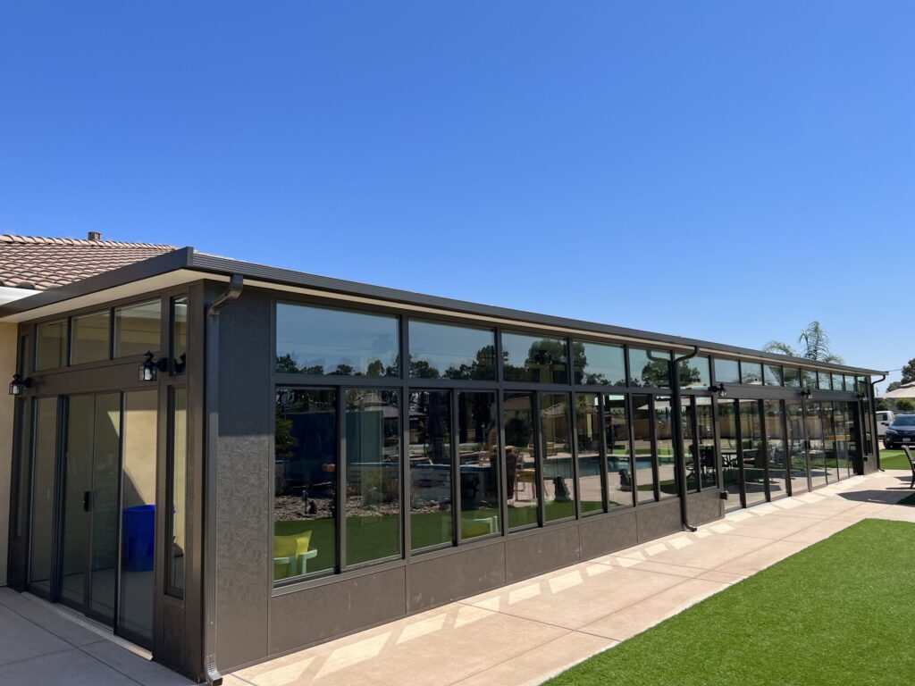 Studio Sunroom 31