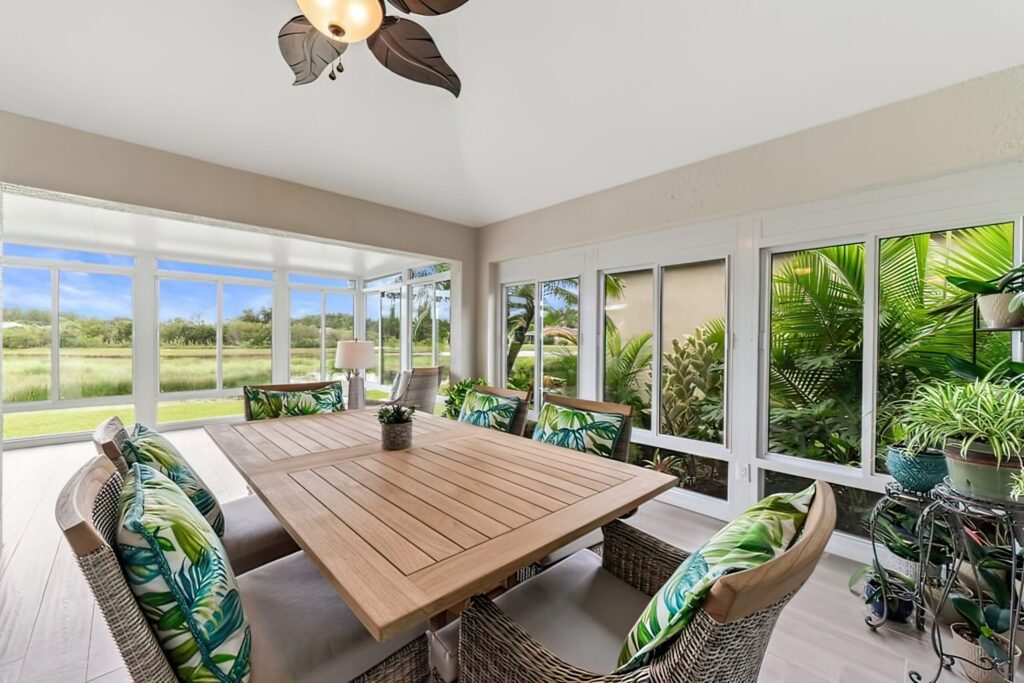 Studio Sunroom 36