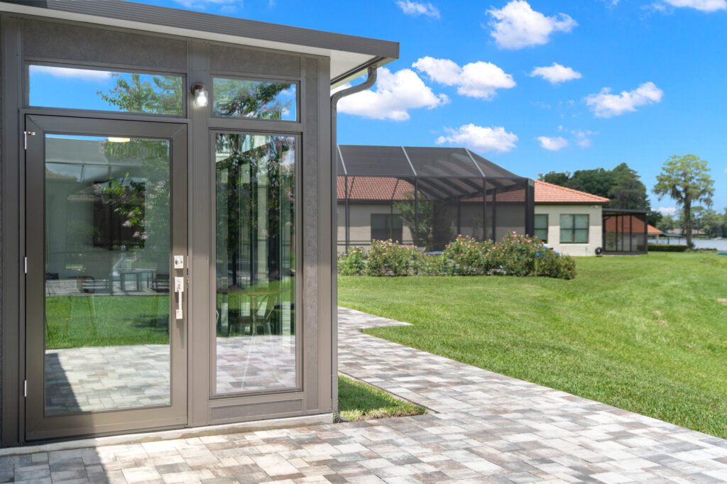 Studio Sunroom 52